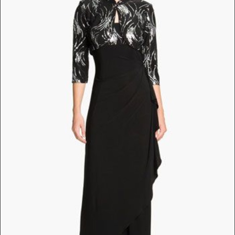 🔴Alex Evening Bolero Dress ($189 on the website)